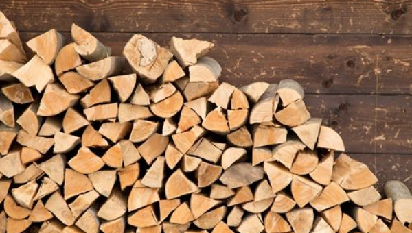 Općina Petrijevci daje naknadu za troškove ogrjeva korisnicima zajamčene minimalne naknade