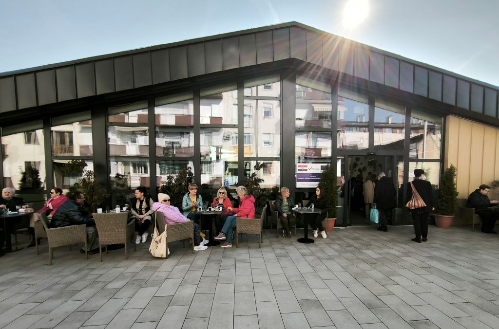 Kavom u Agroparku i podjelom jaglaca obilježen Međunarodni dan žena u Valpovu