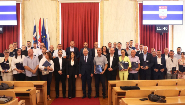 Gradu Valpovu 45.700,00 eura za komunalne projekte