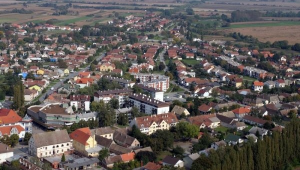Javni poziv za sudjelovanje u savjetovanju s javnošću u postupku izrade nacrta odluke o izmjenama i dopuni odluke o organizaciji i načinu naplate parkiranja u gradu Valpovu