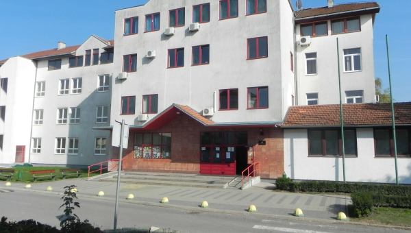 Vježba civilne zaštite - ''Eksplozija, požar i evakuacija zgrade Srednje škole Valpovo''