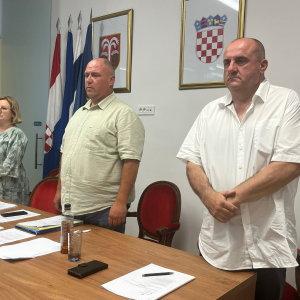 WhatsApp Image 2025-06-17 at 09.42.52(2)